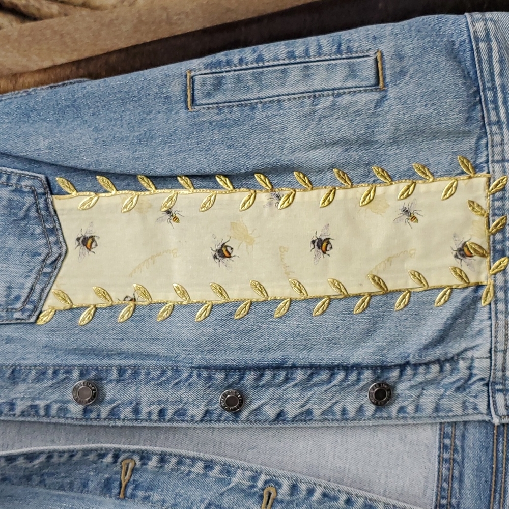 Custom designed jacket - Picture 3 of 4
